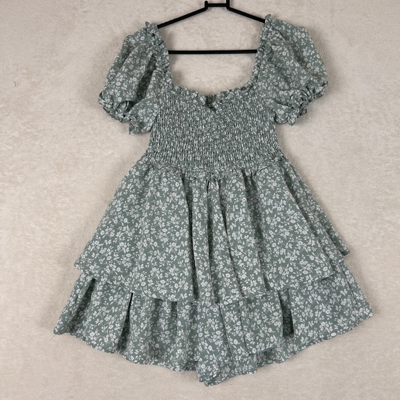 Altar'd State Kelly Floral Romper Green Smocked Tiered Ruffle Size M - Picture 2 of 12